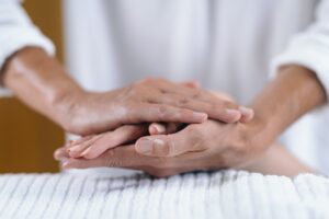 Massage intuirif énergétique, douvaine, source de bien-être