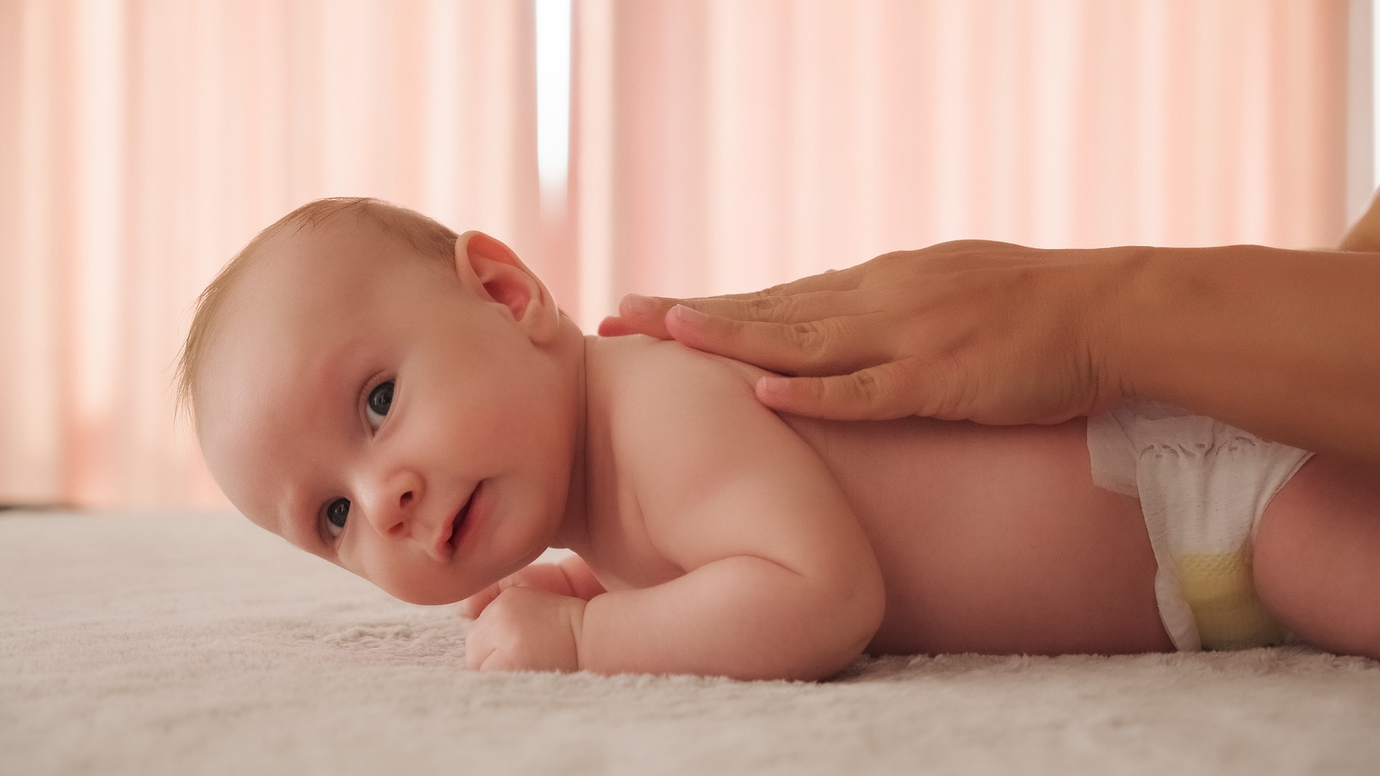 Massage bébé Douvaine Source de bien être