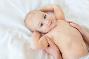 Massage bébé Douvaine source de bien être