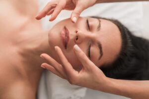 Massage kobido facial japonais Douvaine Source de bien êtrre